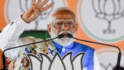 Prime Minister Modi is also expected to address a rally at Shivaji Park on Friday, alongside Mahayuti leaders (BJP) Prime Minister Modi is also expected to address a rally at Shivaji Park on Friday, alongside Mahayuti leaders (BJP)