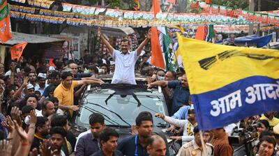 Delhi chief minister Arvind Kejriwal during a roadshow in Chandni Chowk constituency. (Sanchit Khanna/HT Photo) Delhi chief minister Arvind Kejriwal during a roadshow in Chandni Chowk constituency. (Sanchit Khanna/HT Photo)