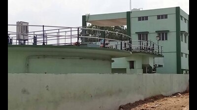 Setting up a hydrochloric acid recovery plant will help curb the practice of dumping acid in sewerage illegally. (HT photo)