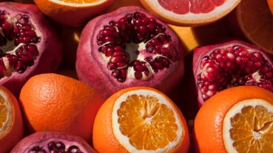 Fibers help in regulating blood sugar levels and managing insulin resistance – a concern in PCOS. Plenty of fruits, vegetables and whole grains should be added.&nbsp;(Unsplash)