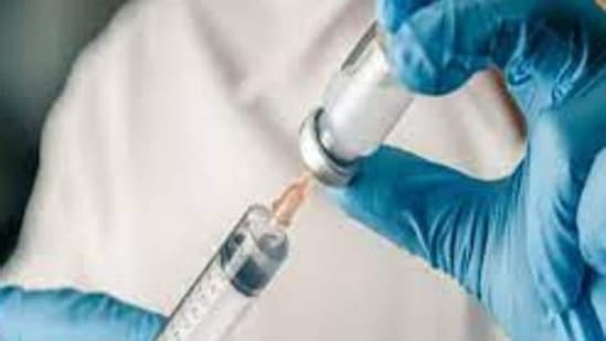 Seek Early Medical Attention: If you experience symptoms of dengue fever, such as high fever, severe headache, joint and muscle pain, or rash, seek immediate medical attention and follow the advice of healthcare professionals.(File Photo)
