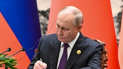 Russian President Vladimir Putin (AP) Russian President Vladimir Putin (AP)
