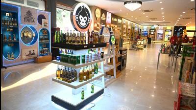 If a pub wishes to operate till 2am, it must pay a licence fee of  ₹40 lakh, and if it plans to stay open till 4am, it must pay an additional  ₹10 lakh for a total payment of  ₹50 lakh. (Parveen Kumar/HT Photo)