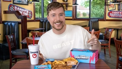 MrBeast Box is Zaxby's latest offering in collaboration with popular YouTuber Jimmy Donaldson, aka, MrBeast MrBeast Box is Zaxby's latest offering in collaboration with popular YouTuber Jimmy Donaldson, aka, MrBeast