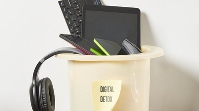 Scrolling social media updates, looking at reels for hours, checking notifications instantly and being on the phone all the time can give us a Dopamine rush, but it is addictive in nature and can cut down our productivity. One of the best ways to combat digital addiction is by going on a digital detox for a period of time. Here are a few tips shared by Therapist Rebekah Ballagh to start your digital detox journey. (Flickr) Scrolling social media updates, looking at reels for hours, checking notifications instantly and being on the phone all the time can give us a Dopamine rush, but it is addictive in nature and can cut down our productivity. One of the best ways to combat digital addiction is by going on a digital detox for a period of time. Here are a few tips shared by Therapist Rebekah Ballagh to start your digital detox journey. (Flickr)
