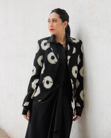 Karisma Kapoor's sleek ponytail is apt for that sunset soiree (Instagram)