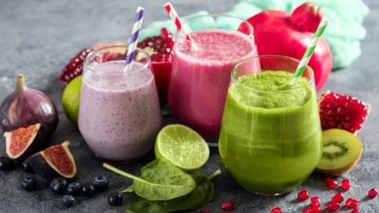 Whether it's vibrant salads packed with leafy greens and colourful veggies or delicious fruit smoothies bursting with vitamins, prioritize incorporating healthy choices into your summer menu. Say goodbye to sugary sodas and processed snacks, and hello to a summer filled with energy and vitality!&nbsp; (Shutterstock)