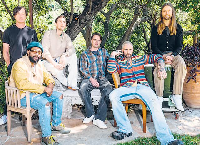 Maroon 5 was originally named Kara’s Flowers. Maroon 5 was originally named Kara’s Flowers.