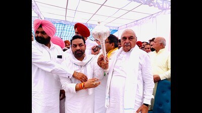 Much is at stake for former Haryana chief minister Bhupinder Singh Hooda. The 2024 Lok Sabha election could prove to be a defining moment for the Congress leader who has been out of power for a decade now. (HT Photo) Much is at stake for former Haryana chief minister Bhupinder Singh Hooda. The 2024 Lok Sabha election could prove to be a defining moment for the Congress leader who has been out of power for a decade now. (HT Photo)