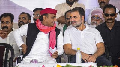 Samajwadi Party chief Akhilesh Yadav and Congress leader Rahul Gandhi at a public meeting in Amethi on Friday. (PTI PHOTO) Samajwadi Party chief Akhilesh Yadav and Congress leader Rahul Gandhi at a public meeting in Amethi on Friday. (PTI PHOTO)