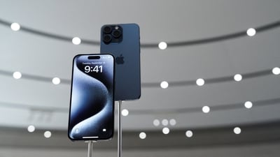 For the fiscal second quarter, Apple's iPhone sales fell 10.5% to $45.96 billion. (Representational image) (REUTERS)