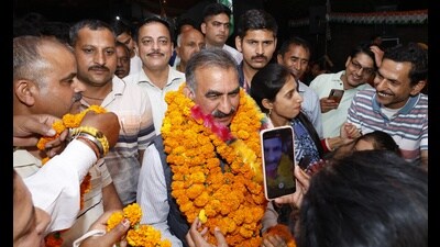 Chief minister Sukhvinder Singh Sukhu on Saturday flayed Union minister Anurag Thakur for harping over railway expansion in Himachal for the past decade. (HT Photo)