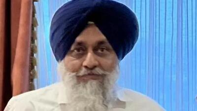 Shiromani Akali Dal president Sukhbir Badal says the party will continue its fight for the release of Sikh prisoners. Shiromani Akali Dal president Sukhbir Badal says the party will continue its fight for the release of Sikh prisoners.