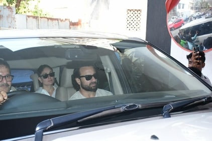 Kareena Kapoor and Saif Ali Khan were spotted at Ritesh Sidhwani's residence. Kareena Kapoor and Saif Ali Khan were spotted at Ritesh Sidhwani's residence.