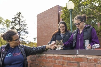 Max is having great time with Vermont students (AP ) Max is having great time with Vermont students (AP )