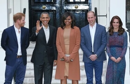Barack Obama and his wife Michelle photographed with royal family members prior to a private dinner. (.Chris Radburn / Pool via AP) Barack Obama and his wife Michelle photographed with royal family members prior to a private dinner. (.Chris Radburn / Pool via AP)