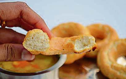 Swetha Sivakumar’s baked medu vadas. Swetha Sivakumar’s baked medu vadas.