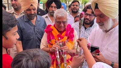 Congress’ Patiala candidate Dr Dharamvira Gandhi during a public gathering in Dera Bassi on Sunday. (HT photo)