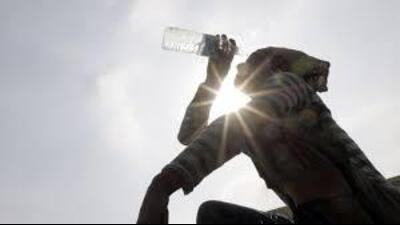 The weather office, in an official communique, also said that there is also possibility of severe heat wave in the districts of Una, Bilaspur, Hamirpur, Solan. (HT File)
