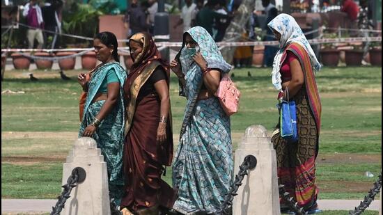 At Kartavya Path in New Delhi on Sunday. (Vipin Kumar/HT Photo)