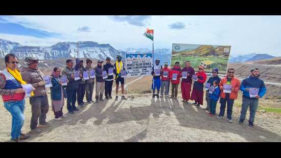 The cycle expedition reached the Buddhist Learning Centre in Tabo on May 18. (HT Photo)