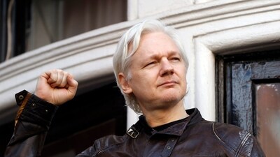 Julian Assange faces 17 espionage charges and one charge of computer misuse over his website’s publication of a trove of classified U.S. documents almost 15 years ago. (AP Photo/ File) Julian Assange faces 17 espionage charges and one charge of computer misuse over his website’s publication of a trove of classified U.S. documents almost 15 years ago. (AP Photo/ File)
