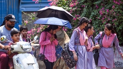 School students on a hot summer day in the Maujpur area in New Delhi on May 6, 2024. (Raj K Raj/ Hindustan Times) School students on a hot summer day in the Maujpur area in New Delhi on May 6, 2024. (Raj K Raj/ Hindustan Times)