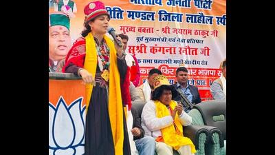 Mandi BJP candidate Kangana Ranaut addressing a party rally at Kaza in Lahaul-Spiti district on Monday. (HT Photo) Mandi BJP candidate Kangana Ranaut addressing a party rally at Kaza in Lahaul-Spiti district on Monday. (HT Photo)