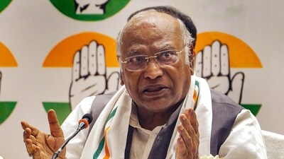 Congress President Mallikarjun Kharge (PTI) Congress President Mallikarjun Kharge (PTI)