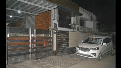 Search underway by investigation wing of I-T department in Agra. Photo HT (HT photo)