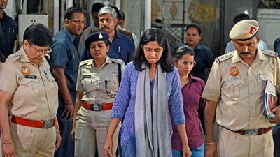 AAP MP Swati Maliwal leaves Delhi CM Arvind Kejriwal's residence after recreation of the May 13 incident by Police, in New Delhi. (ANI) AAP MP Swati Maliwal leaves Delhi CM Arvind Kejriwal's residence after recreation of the May 13 incident by Police, in New Delhi. (ANI)