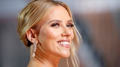 Scarlett Johansson poses on the red carpet during the Oscars arrivals at the 92nd Academy Awards in Hollywood. (Reuters)