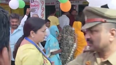 Smriti Irani casts her vote in Amethi Smriti Irani casts her vote in Amethi