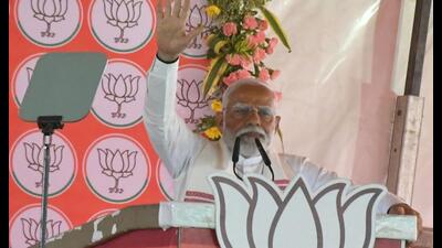 PM Narendra Modi addressing the crowd at Parade Ground in Prayagraj on Tuesday (Anil Kumar Maurya/HT)) PM Narendra Modi addressing the crowd at Parade Ground in Prayagraj on Tuesday (Anil Kumar Maurya/HT))