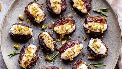 6. Dates are rich in iodine, which is important for the production of two thyroid hormones - T3 and T4. They also provide energy, and improve iron and gut health as they are high in fibre and antioxidants. 6. Dates are rich in iodine, which is important for the production of two thyroid hormones - T3 and T4. They also provide energy, and improve iron and gut health as they are high in fibre and antioxidants. 