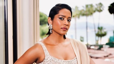 Shahana Goswami in an Abu Jani and Sandeep Khosla outfit. Shahana Goswami in an Abu Jani and Sandeep Khosla outfit.