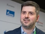 The wider world only learnt of Svidler's partnership with Praggnanandhaa before the Candidates. The wider world only learnt of Svidler's partnership with Praggnanandhaa before the Candidates.