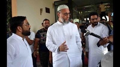 AIMIM chief Asaduddin Owaisi in Prayagraj on Wednesday (HT Photo)