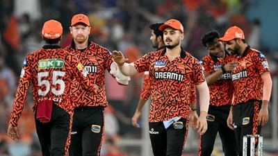 Sunrisers Hyderabad players celebrate after the dismissal of Kolkata Knight Riders' Rahmanullah Gurbaz (AFP)