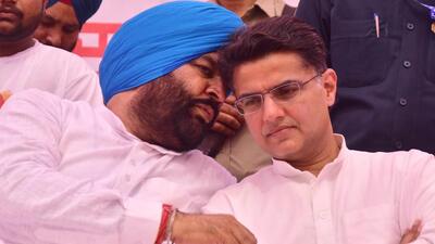 Former Rajasthan deputy chief minister Sachin Pilot (right) and Congress candidate Gurjeet Singh Aujla during a rally in Bhindi Saidan village of Rajasansi in Amritsar on Wednesday. (Sameer Sehgal/HT) Former Rajasthan deputy chief minister Sachin Pilot (right) and Congress candidate Gurjeet Singh Aujla during a rally in Bhindi Saidan village of Rajasansi in Amritsar on Wednesday. (Sameer Sehgal/HT)
