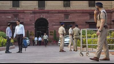 Police personnel at the north block on Wednesday afternoon. (PTI) Police personnel at the north block on Wednesday afternoon. (PTI)
