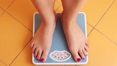 Weight loss plateau: Weighing scale refuses to move? Here’s what you can do. (Shutterstock) Weight loss plateau: Weighing scale refuses to move? Here’s what you can do. (Shutterstock)