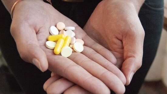 An imbalance in gut flora: Antibiotic use can lead to digestive issues, weakened immunity, and more. It's important to use antibiotics only when absolutely necessary.&nbsp;(Aleksandra Sagan/Canadian Press/empics/picture alliance )