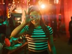Sooseki: Rashmika Mandanna teasers new dance step in second song from Pushpa 2. Sooseki: Rashmika Mandanna teasers new dance step in second song from Pushpa 2.