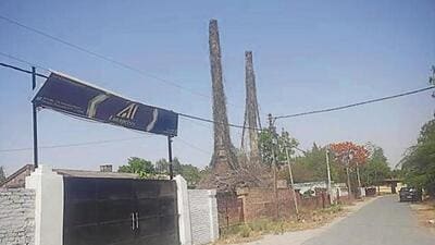 The chimney of an old ceramic factory that has shut in the industrial area of Phulpur. New factories are being established in the area. (SOURCED IMAGE) The chimney of an old ceramic factory that has shut in the industrial area of Phulpur. New factories are being established in the area. (SOURCED IMAGE)