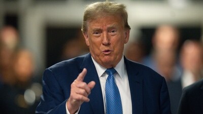 Donald Trump falsely claims Biden authorized to shoot him during Mar-a-Lago FBI raids. (AP) Donald Trump falsely claims Biden authorized to shoot him during Mar-a-Lago FBI raids. (AP)