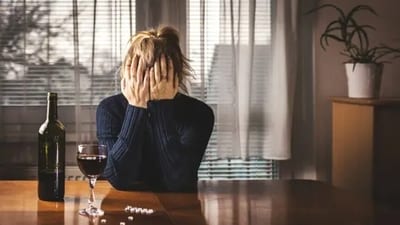 PCOS is a condition where the ovaries produce an abnormal amount of Androgen leading to cyst formation in the ovaries. This further leads to menstrual irregularity, acne formation, obesity and mood swings. With healthy dietary changes and lifestyle changes, PCOS symptoms can be managed. However, alcohol can worsen the symptoms. "Moderation is key in a healthy lifestyle, especially in your PCOS journey! And cutting it out for 30 days and reintroducing it back into your lifestyle can help you better figure out how much you can tolerate before triggering your symptoms," wrote Dietitian Tallene Hacatoryan. Here's how alcohol can worsen PCOS symptoms. (Unsplash) PCOS is a condition where the ovaries produce an abnormal amount of Androgen leading to cyst formation in the ovaries. This further leads to menstrual irregularity, acne formation, obesity and mood swings. With healthy dietary changes and lifestyle changes, PCOS symptoms can be managed. However, alcohol can worsen the symptoms. "Moderation is key in a healthy lifestyle, especially in your PCOS journey! And cutting it out for 30 days and reintroducing it back into your lifestyle can help you better figure out how much you can tolerate before triggering your symptoms," wrote Dietitian Tallene Hacatoryan. Here's how alcohol can worsen PCOS symptoms. (Unsplash)