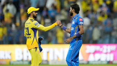 Ruturaj Gaikwad (L) greets Hardik Pandya after an IPL 2024 match (IPL) Ruturaj Gaikwad (L) greets Hardik Pandya after an IPL 2024 match (IPL)