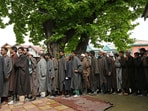 Kashmir, India - May. 13, 2024: Voters queue up to cast their votes at a polling station during the fourth phase of voting in Lok Sabha elections in Pulwama district,on 13 May 2024.(Photo By Waseem Andrabi /Hindustan Times)--