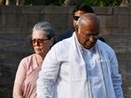 Congress president Mallikarjun Kharge and CPP chairperson Sonia Gandhi at the tribute-paying ceremony of former Prime Minister Rajiv Gandhi on his 33rd death anniversary, at Veer Bhoomi of Rajghat in New Delhi on Tuesday. Congress president Mallikarjun Kharge and CPP chairperson Sonia Gandhi at the tribute-paying ceremony of former Prime Minister Rajiv Gandhi on his 33rd death anniversary, at Veer Bhoomi of Rajghat in New Delhi on Tuesday.